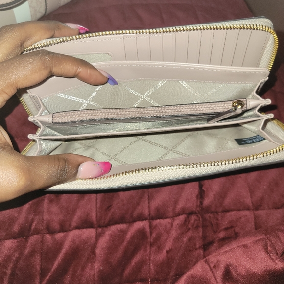 Michael kors nouveau hamilton and matching wallet - Picture 5 of 10